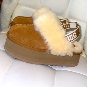 Women’s Ugg Funkuette Slippers